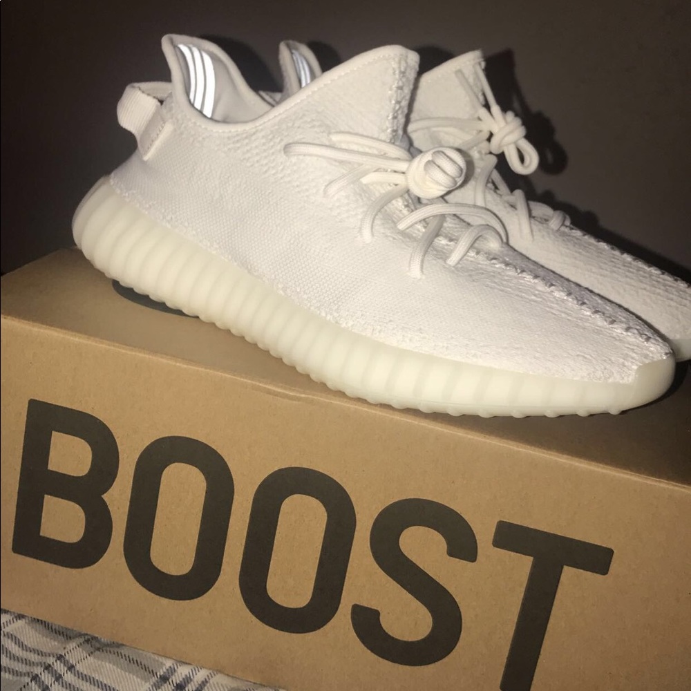 Cream yeezy v2
